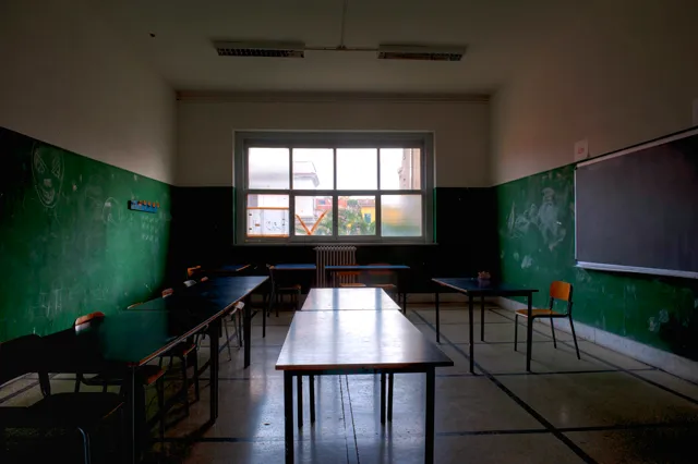 Mostra Fotografica Collettiva “Radiografia di una scuola” (Group Photography Exhibition “Radiografia di una scuola”) — 1